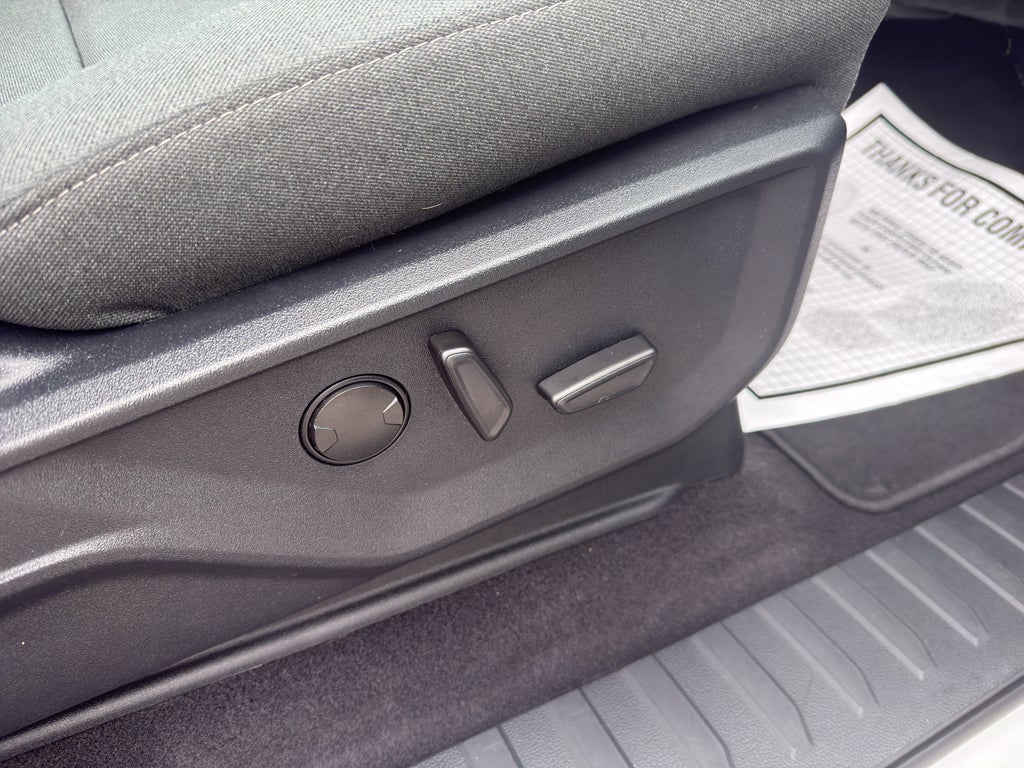 2024 Ford F-150 Lightning Flash