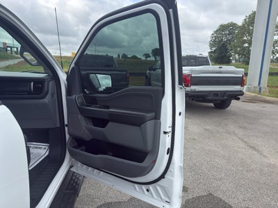 2024 Ford F-150 Lightning Flash