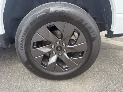 2024 Ford F-150 Lightning Flash