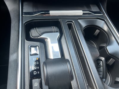 2025 Ford F-150 Lightning Platinum