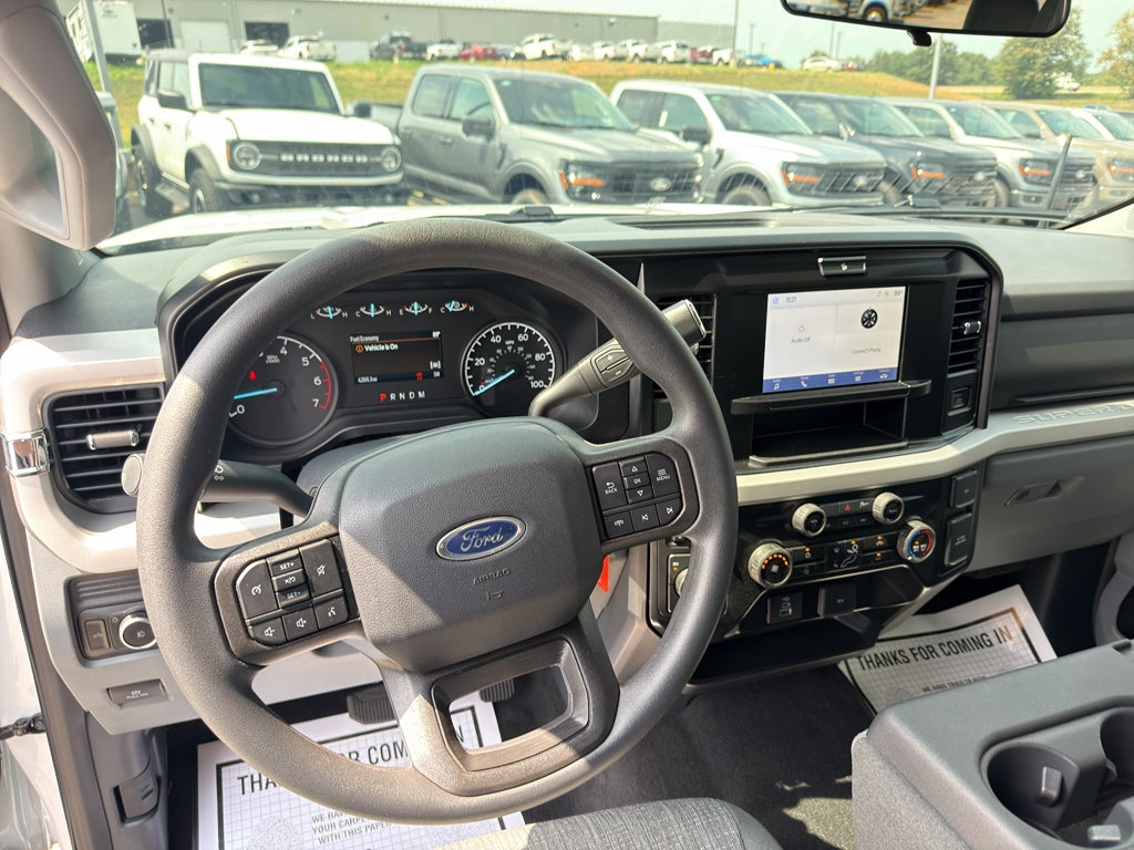 2025 Ford F-350 XLT
