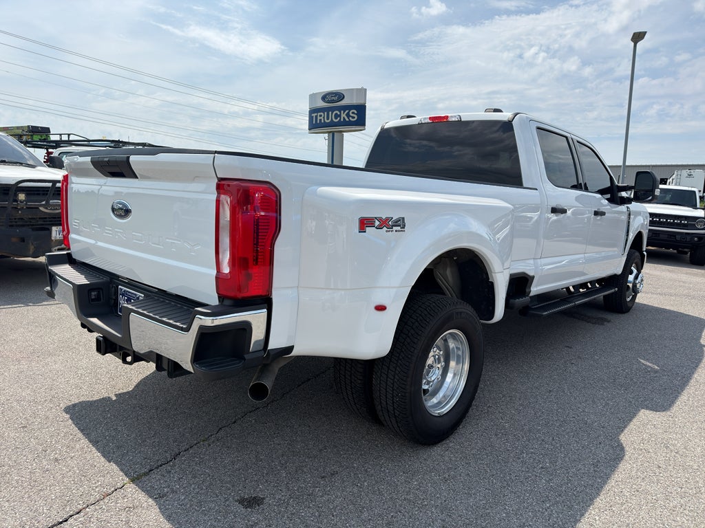 2025 Ford F-350 XLT