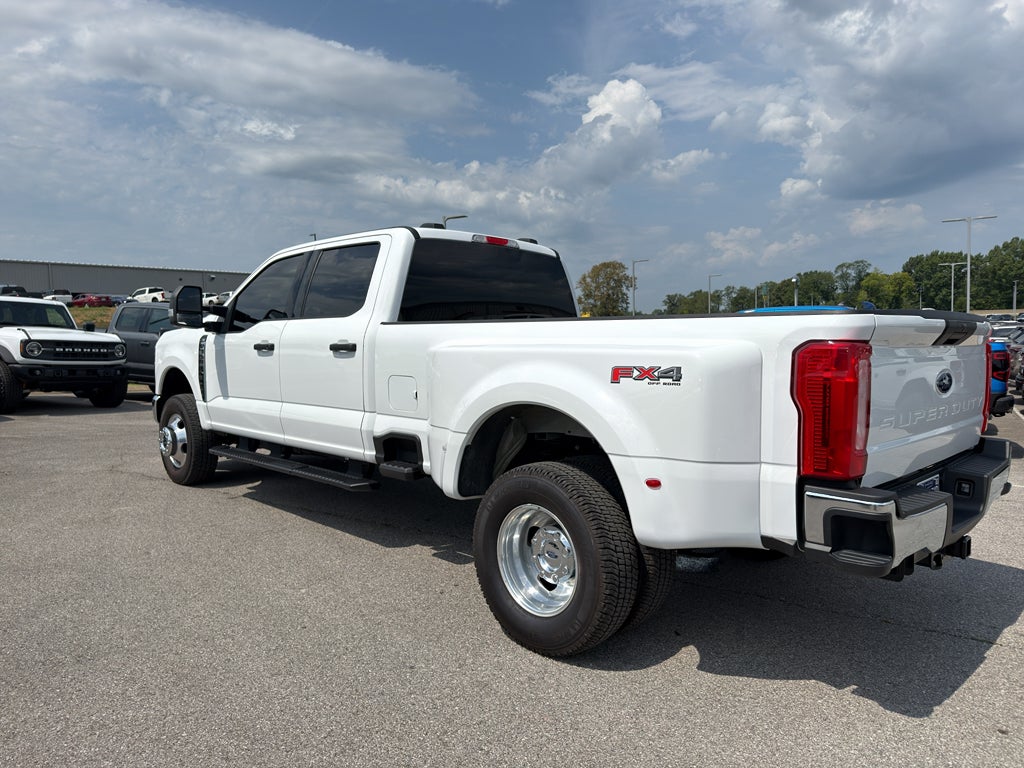 2025 Ford F-350 XLT