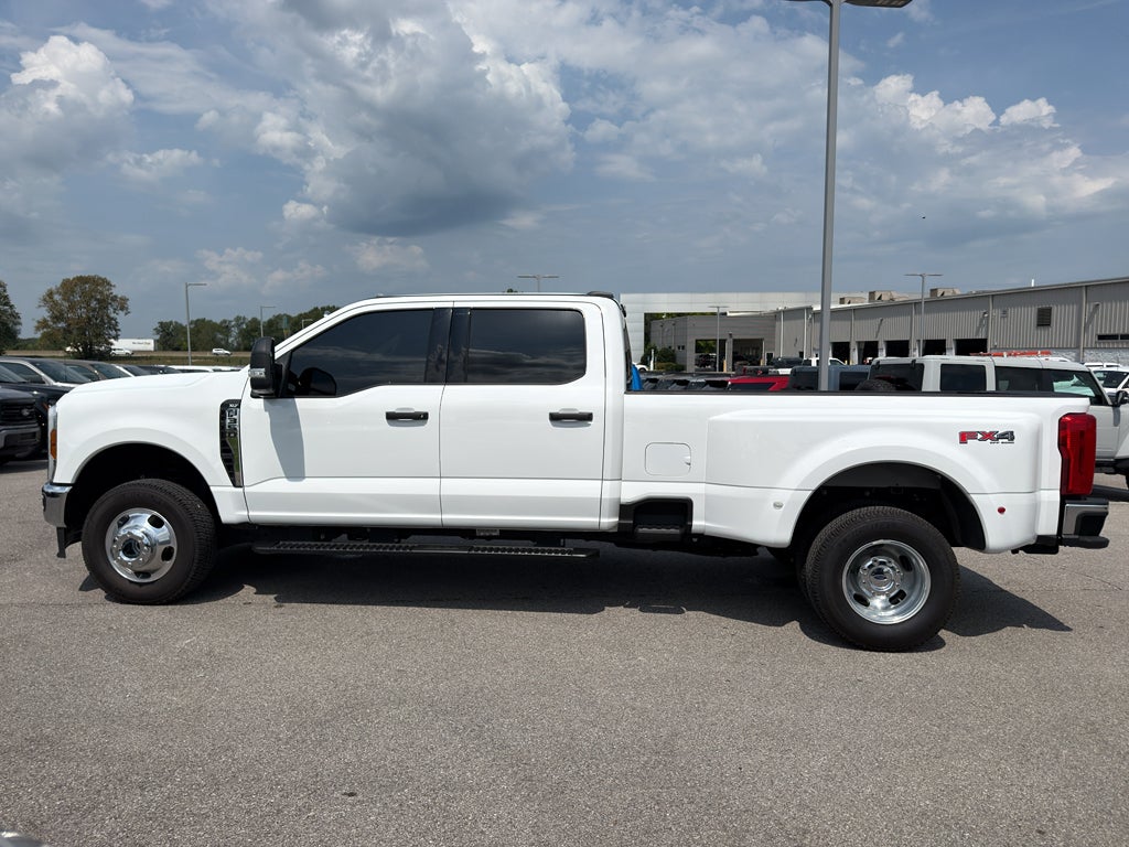 2025 Ford F-350 XLT