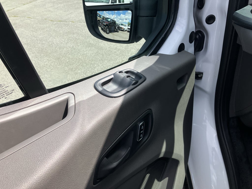 2025 Ford Transit-250 Cargo Van Base