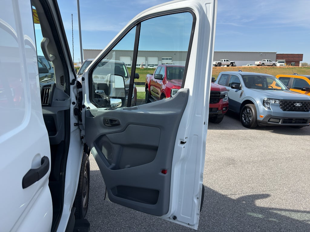 2017 Ford Transit-250 Base w/Sliding Pass-Side Cargo-Door