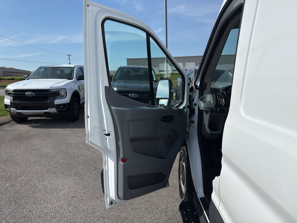 2017 Ford Transit-250 Base w/Sliding Pass-Side Cargo-Door