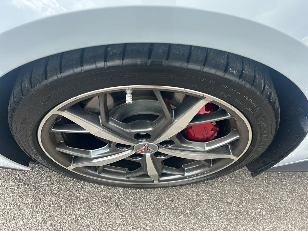 2022 Chevrolet Corvette Stingray RWD Convertible 2LT