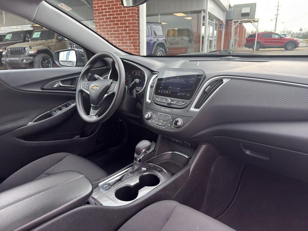 2024 Chevrolet Malibu FWD 1LT