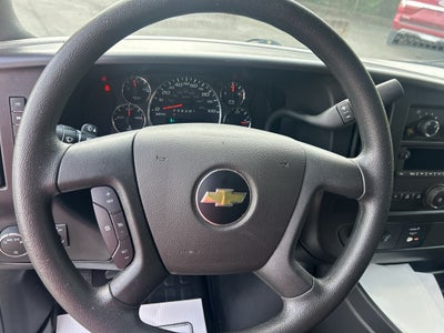 2025 Chevrolet Express Cargo RWD 2500 Regular Wheelbase WT