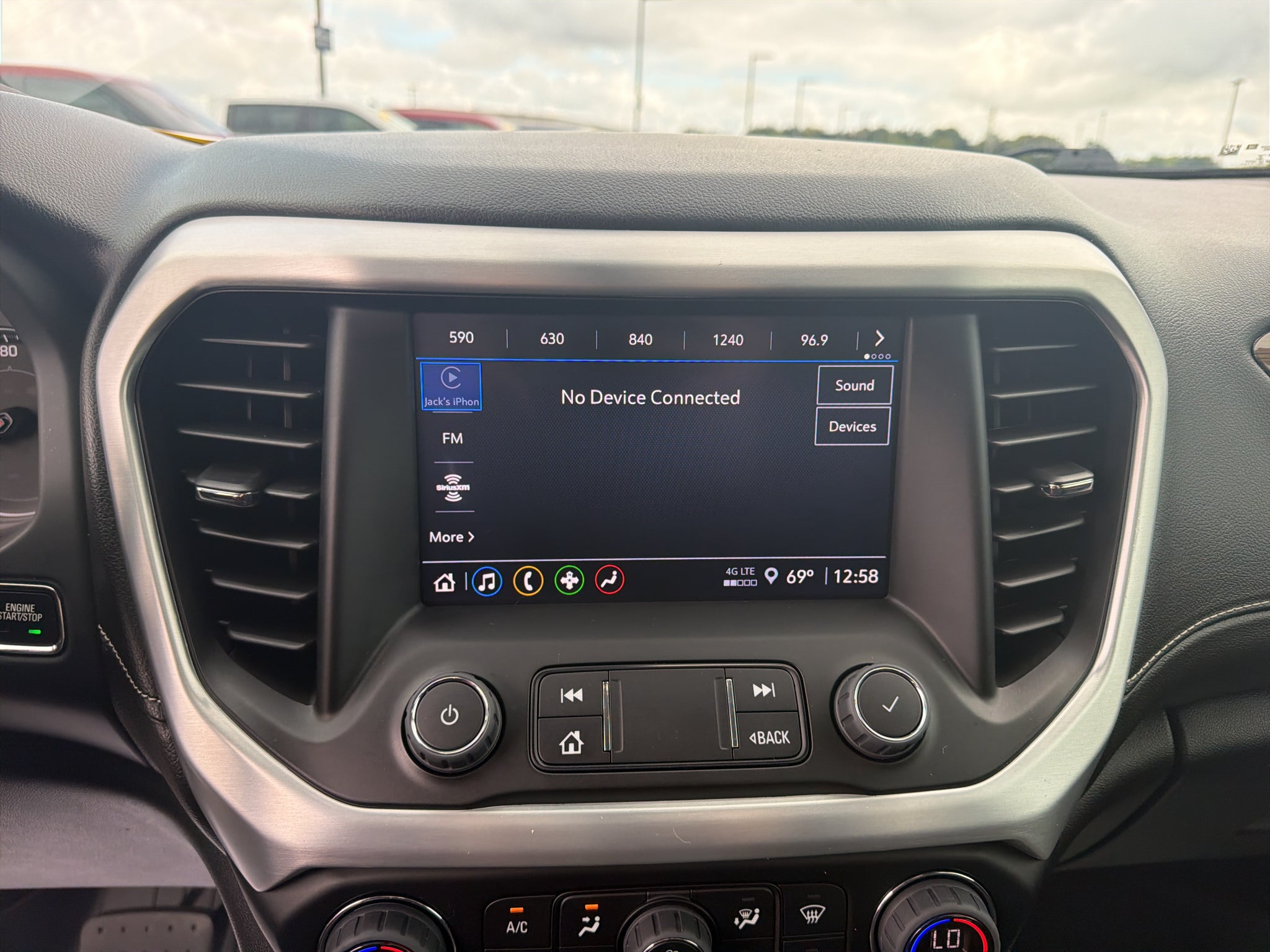2023 GMC Acadia FWD SLE