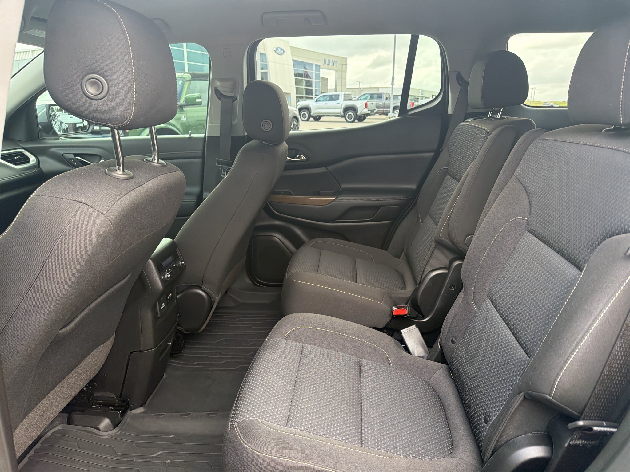 2023 GMC Acadia FWD SLE