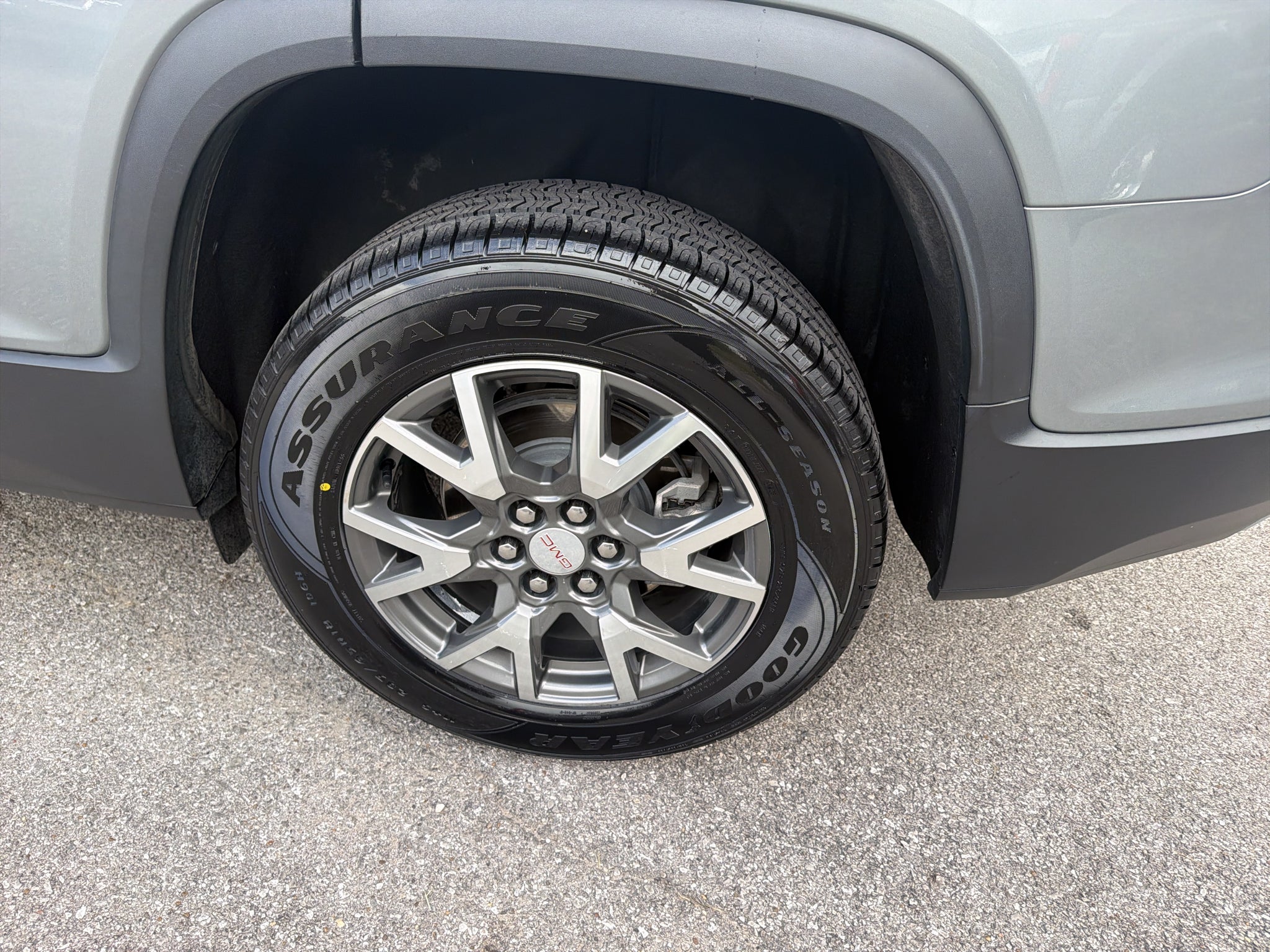 2023 GMC Acadia FWD SLE