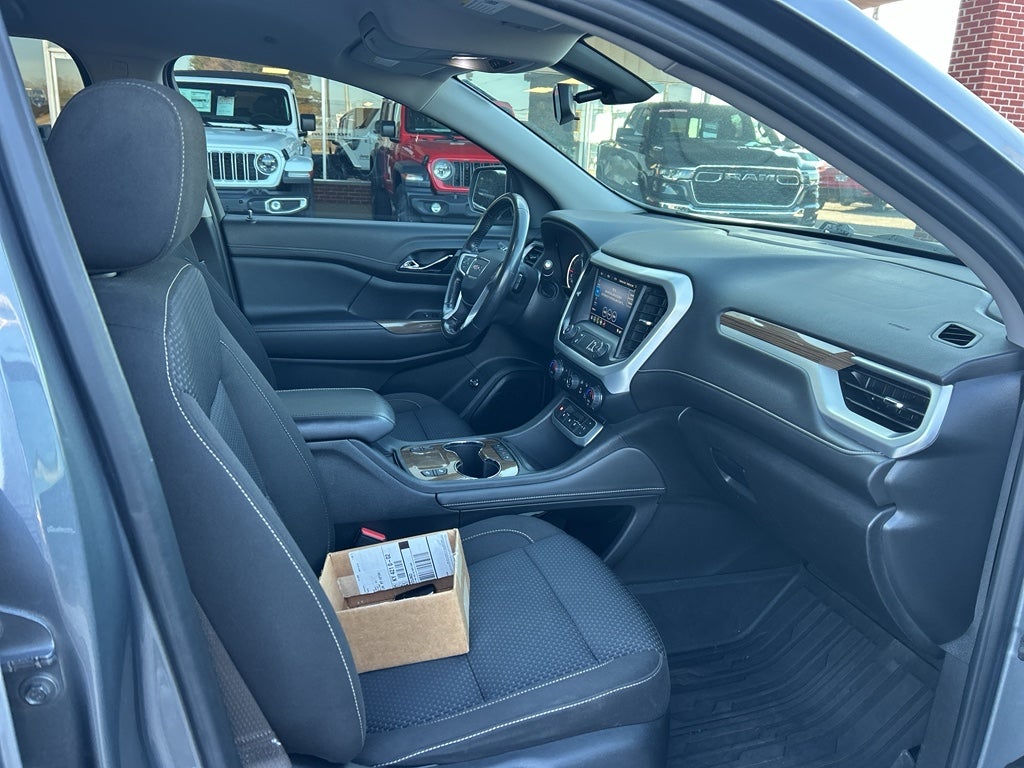 2020 GMC Acadia FWD SLE