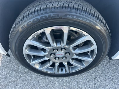 2022 GMC Acadia FWD Denali