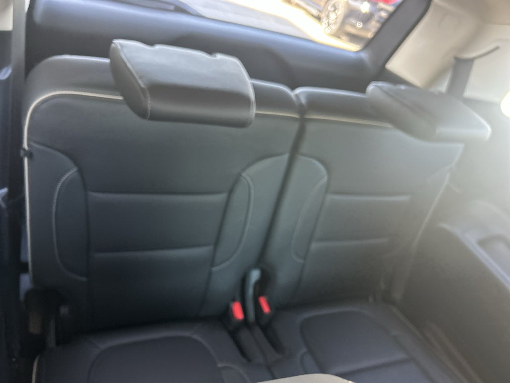 2022 GMC Acadia FWD Denali