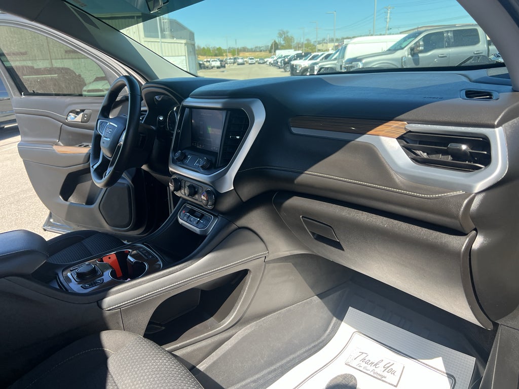 2023 GMC Acadia AWD SLE