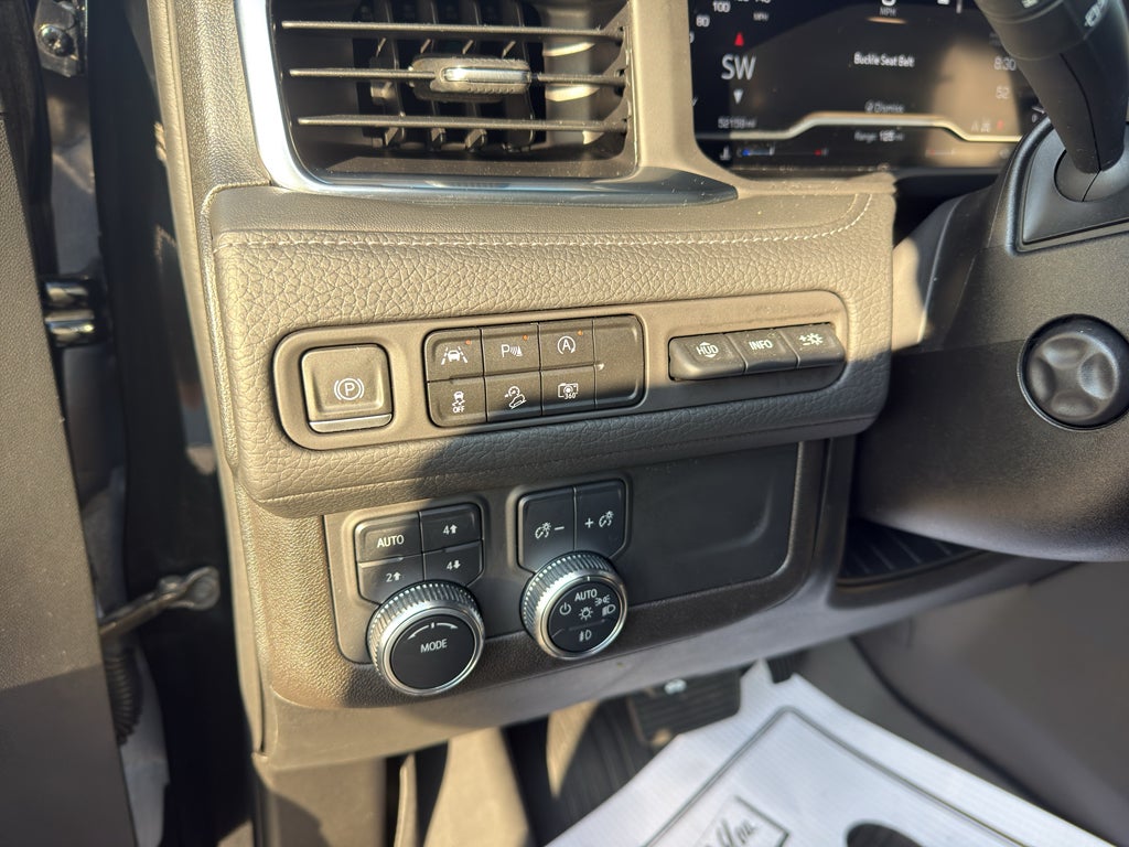 2023 GMC Yukon 4WD Denali