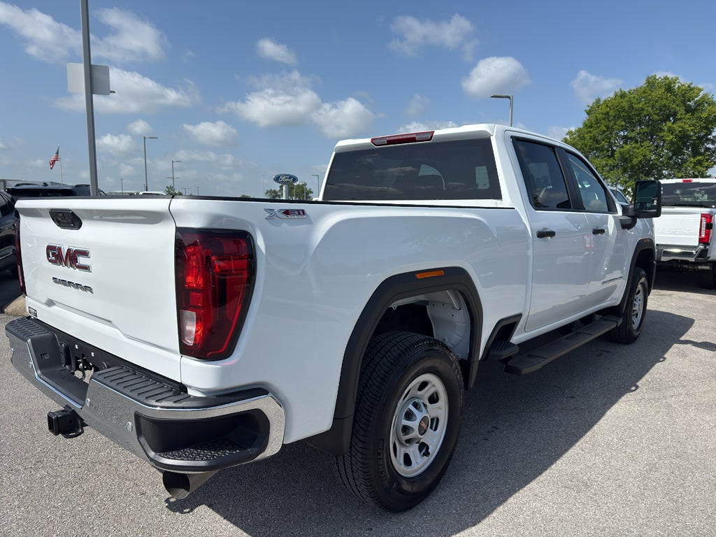 2026 GMC Sierra 2500 HD Crew Cab, Standard Bed, Pro, 4WD