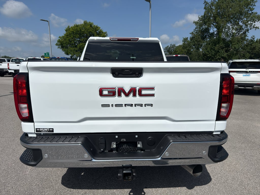 2026 GMC Sierra 2500 HD Crew Cab, Standard Bed, Pro, 4WD