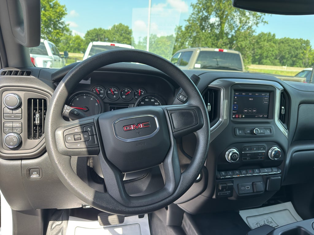 2026 GMC Sierra 2500 HD Crew Cab, Standard Bed, Pro, 4WD