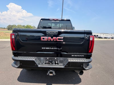 2025 GMC Sierra 2500HD 4WD Crew Cab Standard Bed Denali