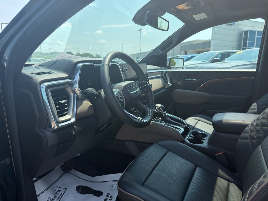 2024 GMC Canyon 4WD Denali