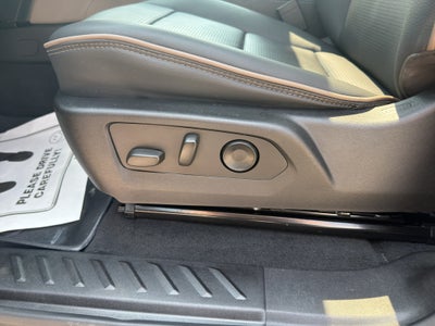 2024 GMC Canyon 4WD Denali