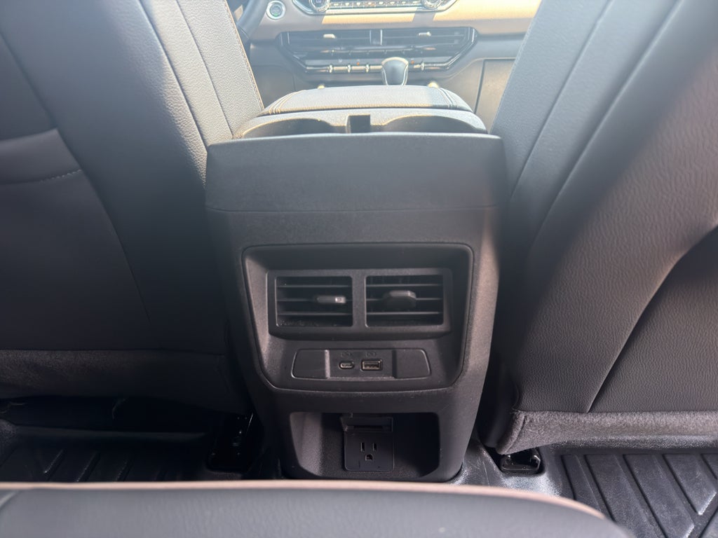 2024 GMC Canyon 4WD Denali