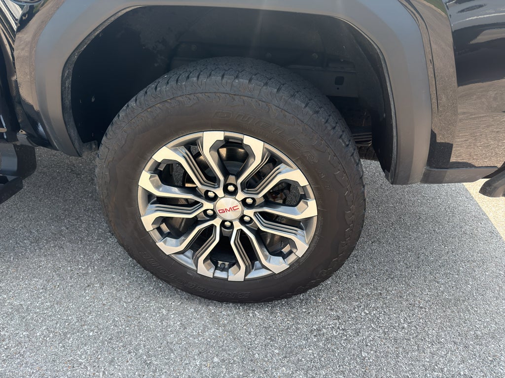 2024 GMC Canyon 4WD Denali