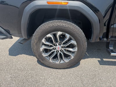 2024 GMC Canyon 4WD Denali
