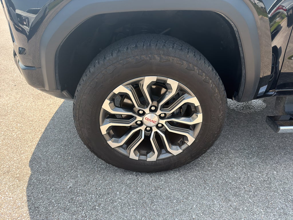 2024 GMC Canyon 4WD Denali