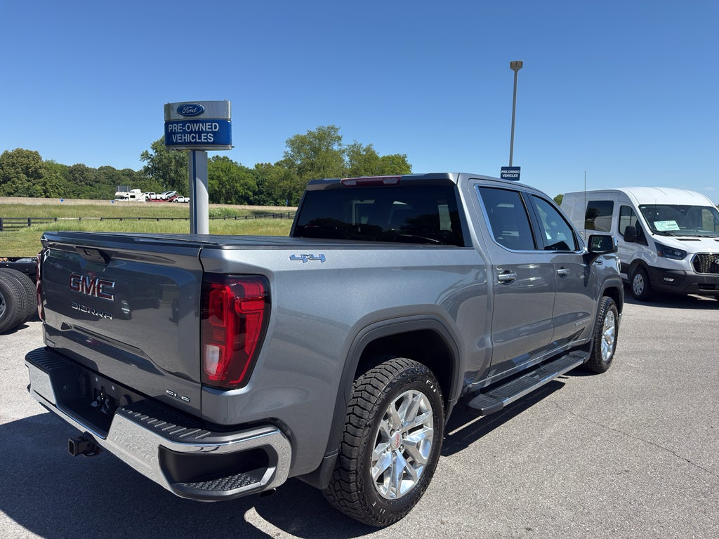 2020 GMC Sierra 1500 4WD Crew Cab Short Box SLE
