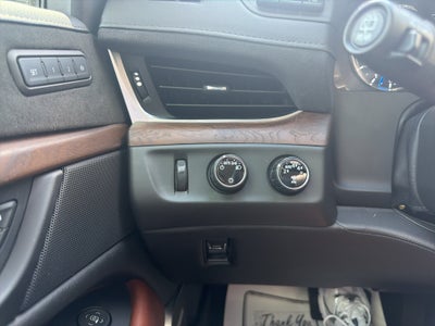 2019 Cadillac Escalade Premium Luxury