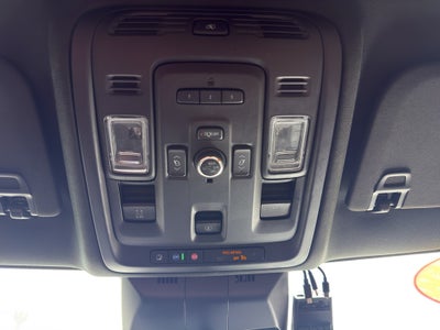 2022 Cadillac Escalade ESV Premium Luxury