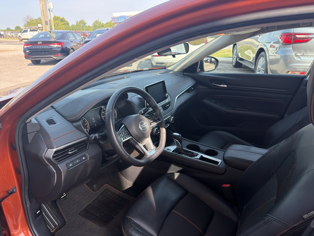 2020 Nissan Altima SR FWD