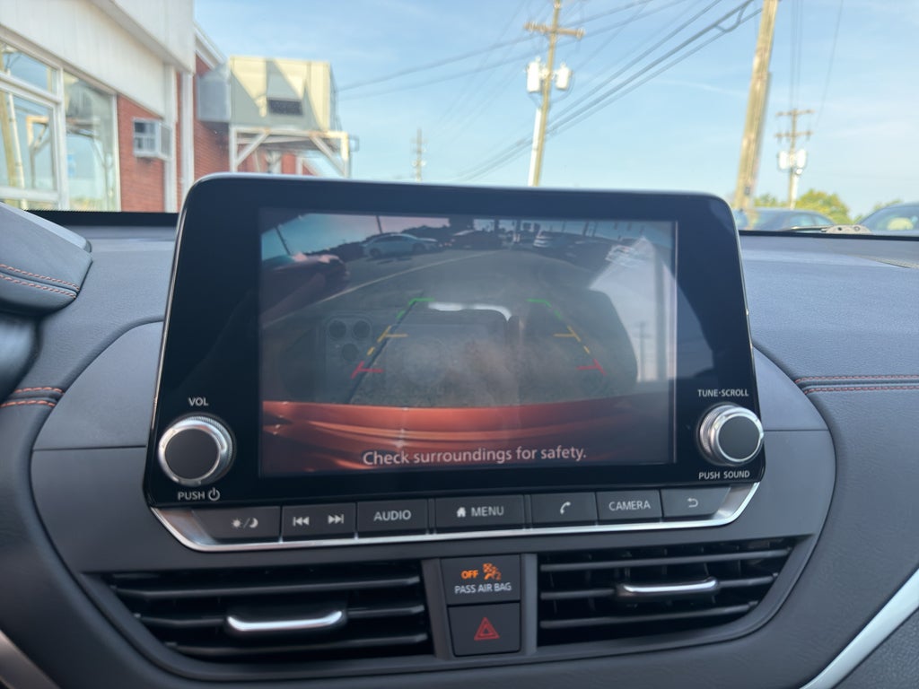 2020 Nissan Altima SR FWD