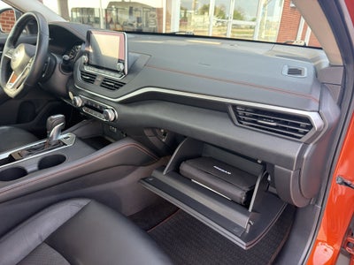 2020 Nissan Altima SR FWD