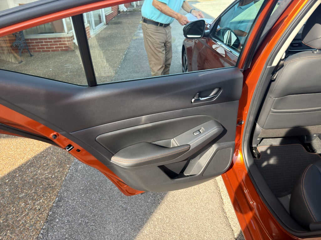 2020 Nissan Altima SR FWD