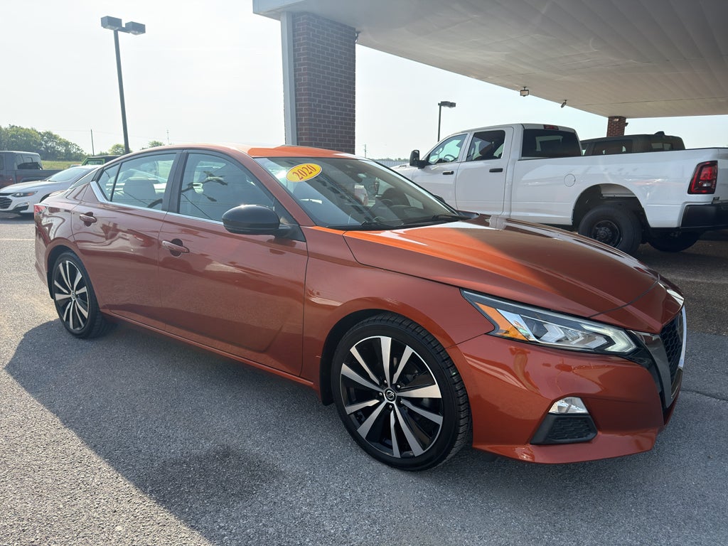 2020 Nissan Altima SR FWD