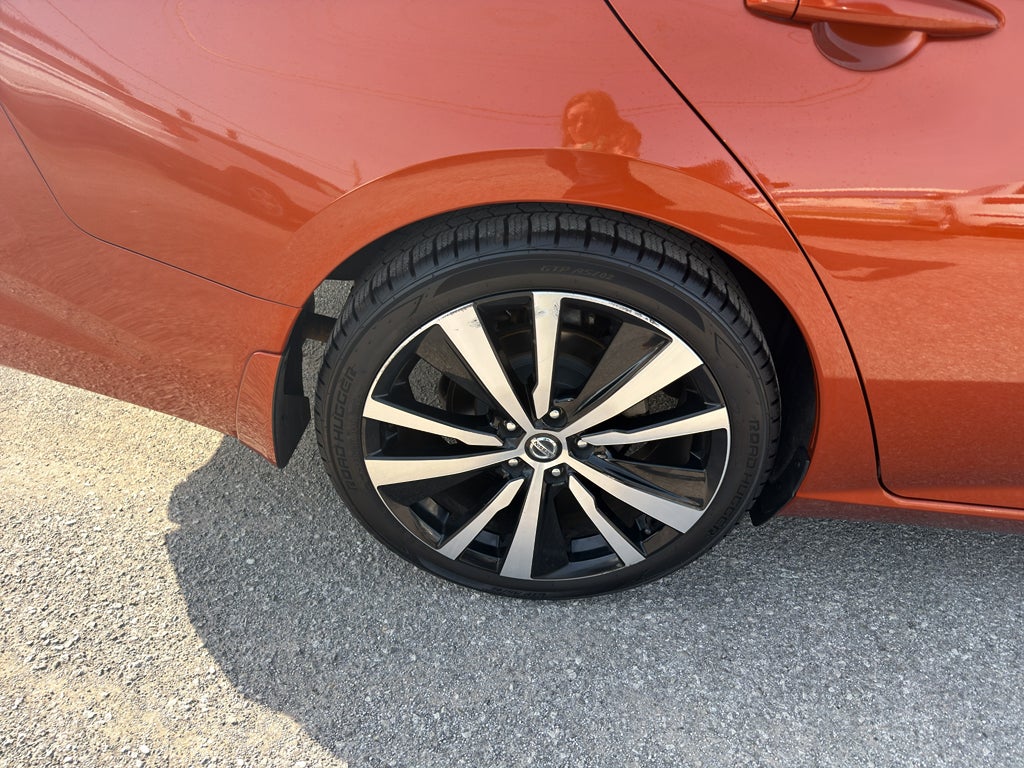 2020 Nissan Altima SR FWD