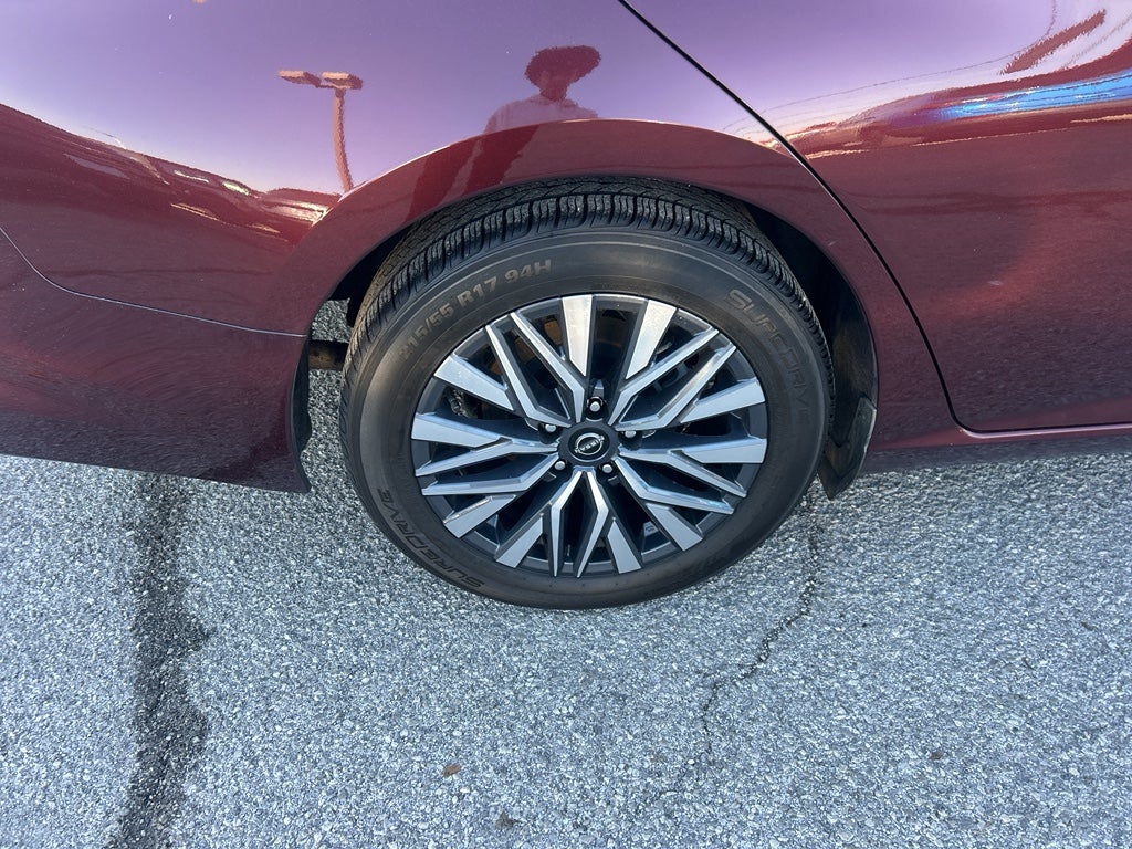 2023 Nissan Altima SV FWD