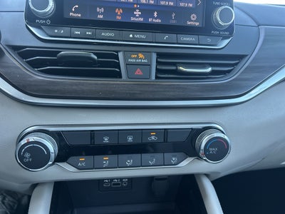 2023 Nissan Altima SV FWD