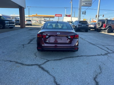 2023 Nissan Altima SV FWD