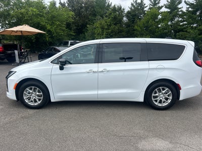 2027 Chrysler Pacifica PACIFICA SELECT