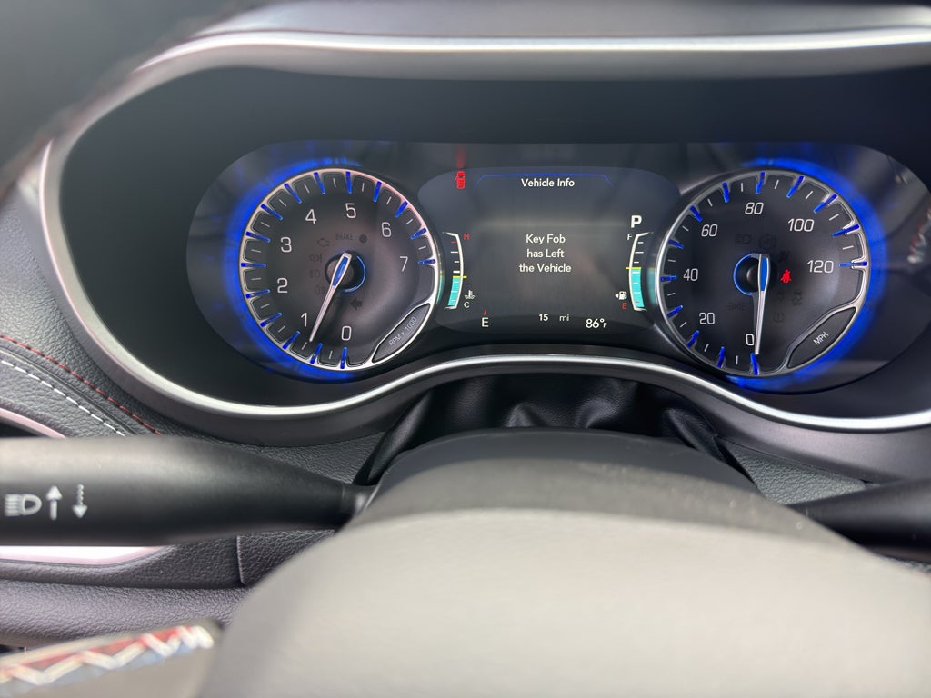 2027 Chrysler Pacifica PACIFICA SELECT