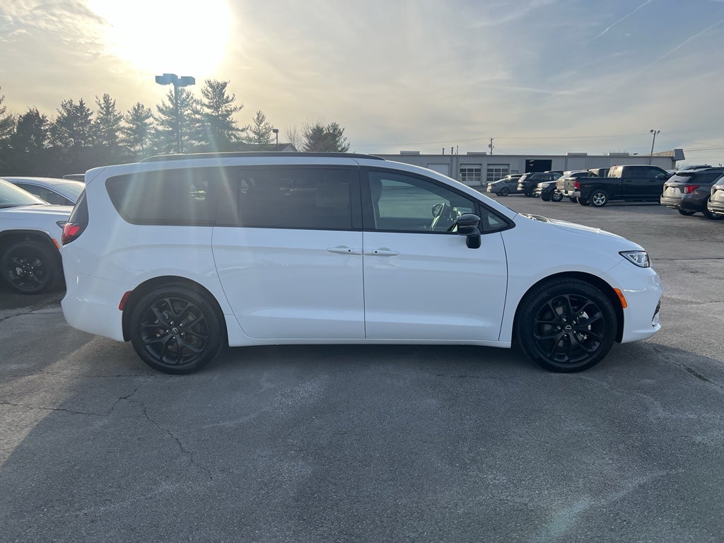 2026 Chrysler Pacifica PACIFICA SELECT