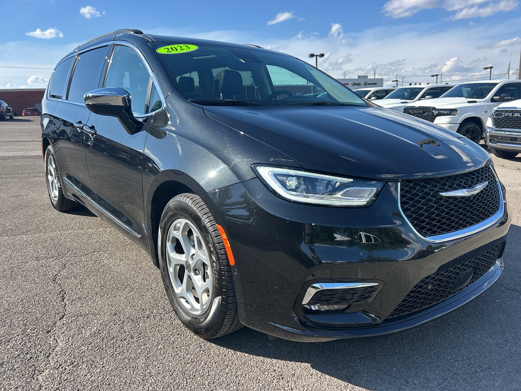 2023 Chrysler Pacifica Limited