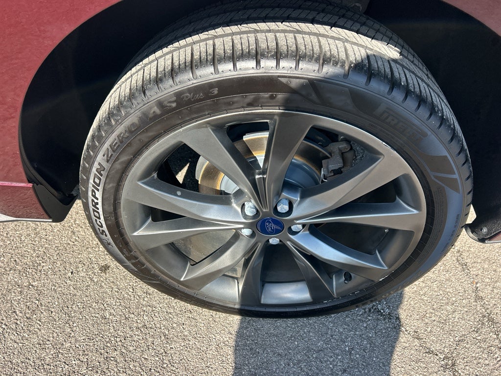 2018 Ford Edge Sport