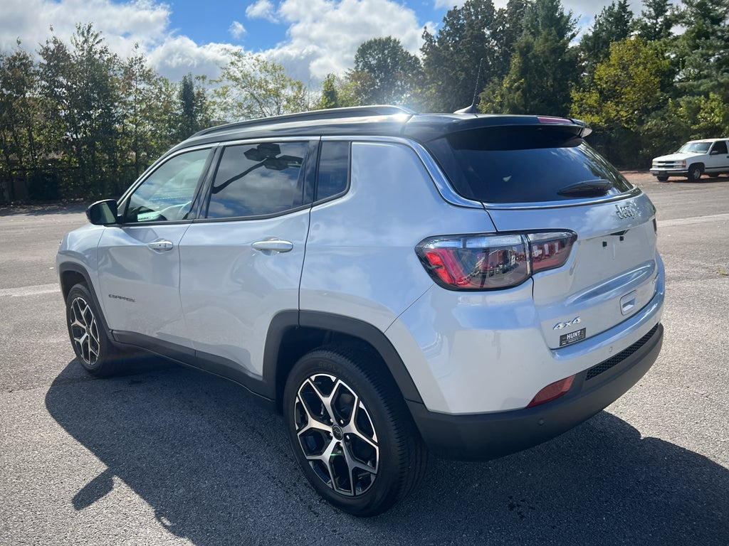 2026 Jeep Compass COMPASS LIMITED 4X4